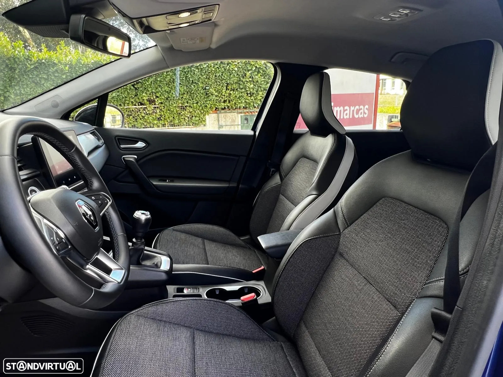 Renault Captur 1.0 TCe Exclusive - 10