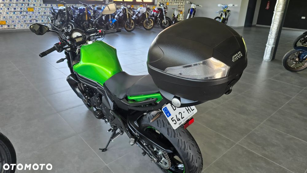 Kawasaki ER - 23