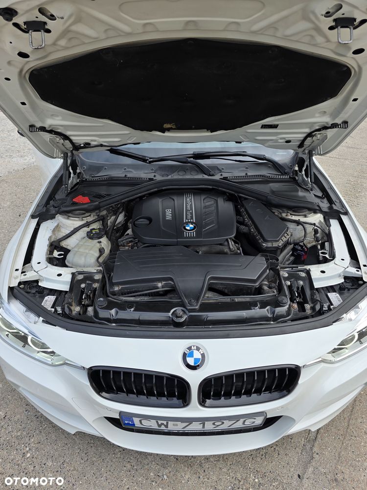 BMW Seria 3 325d M Sport Sport - 14