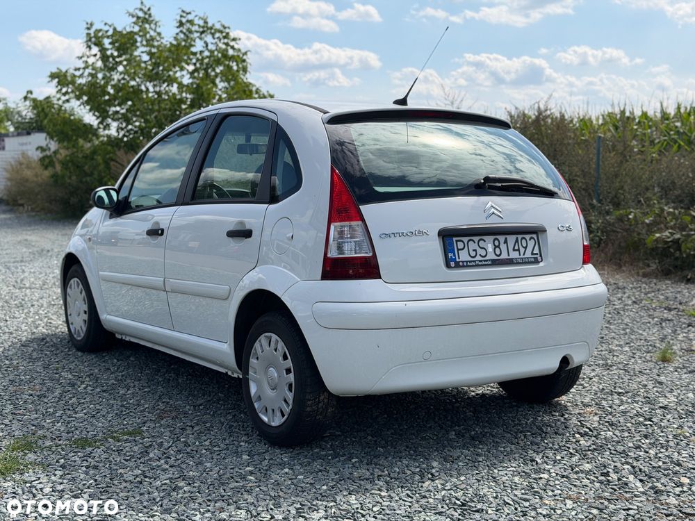 Citroën C3 1.1i First - 6