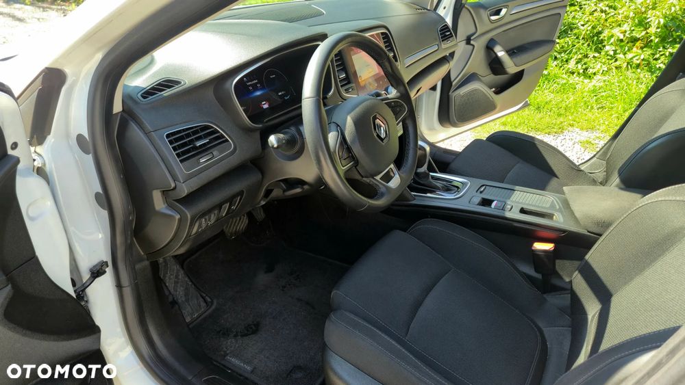 Renault Megane 1.6 E-TECH Plug-In Zen - 13