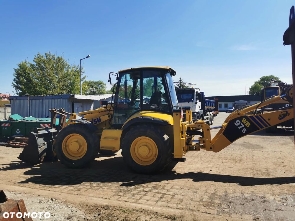 Komatsu WB97S-2 - 10