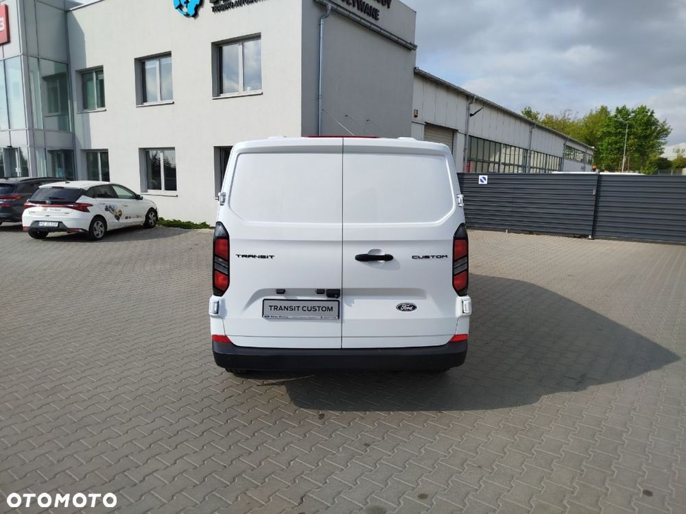 Ford Transit Custom - 6