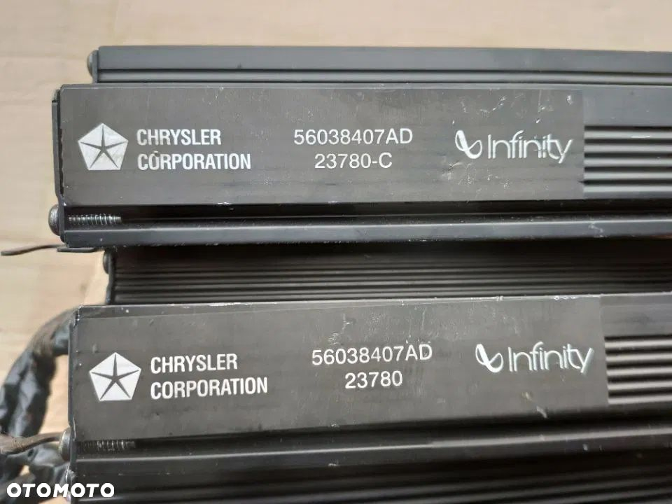 wzmacniacz radia jeep grand cherokee ii wj wg chrysler voyager iii - 4