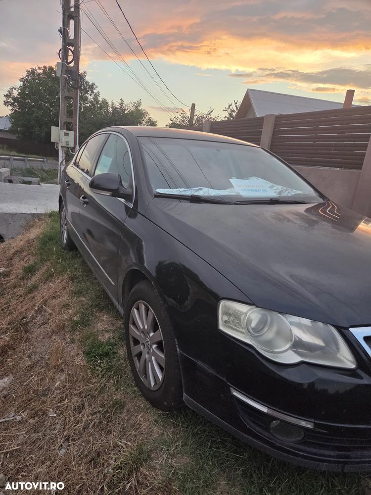 Volkswagen Passat 2.0 TDI Comfortline - 6