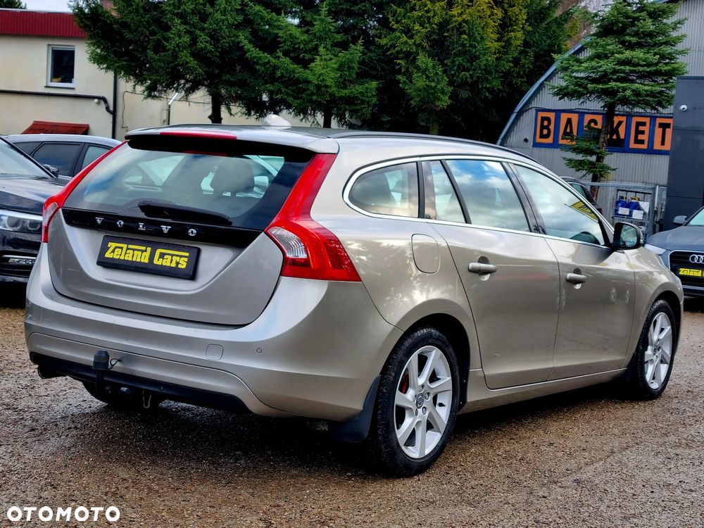 Volvo V60 D3 Edition - 5