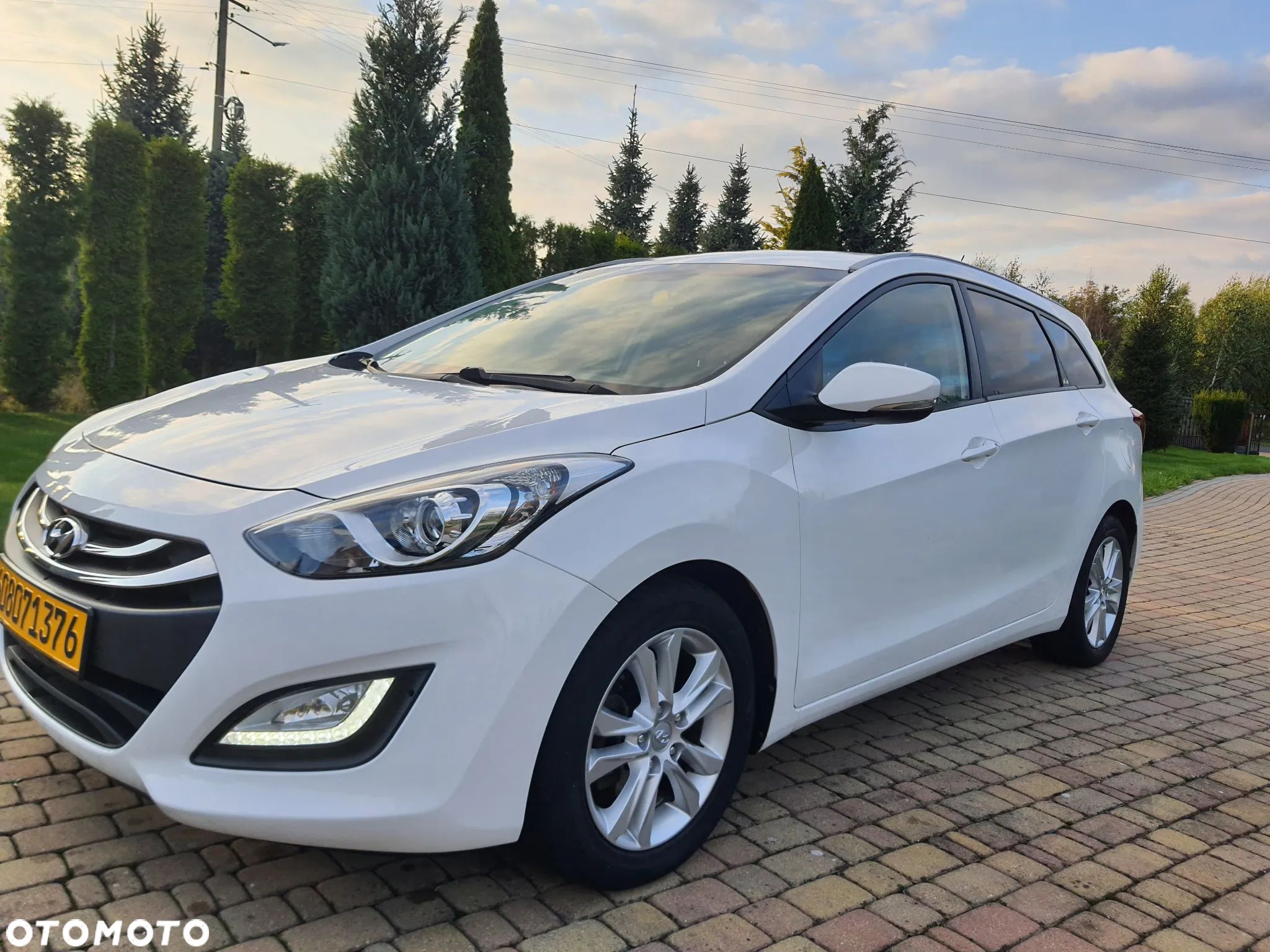 Hyundai i30 Kombi 1.6 CRDI Family+ - 1