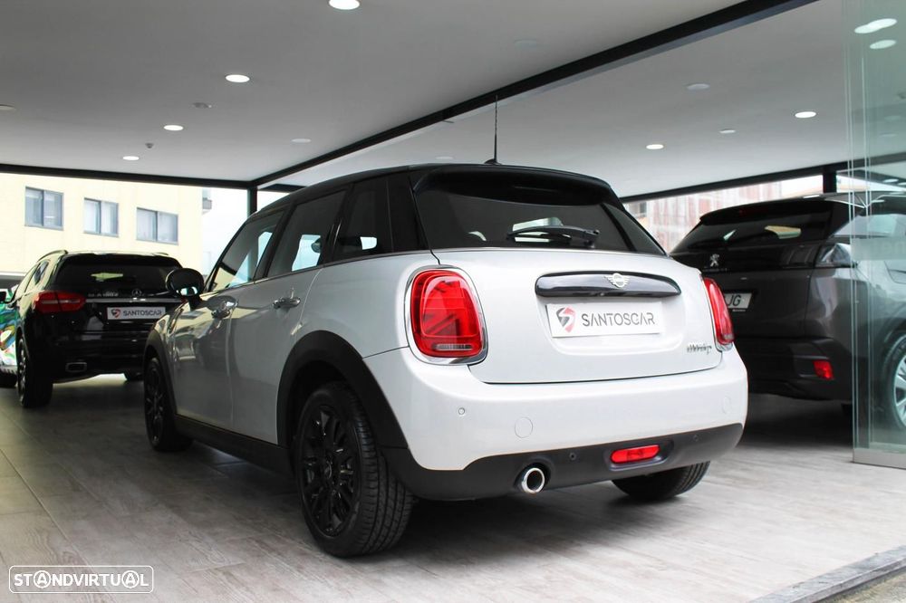 MINI 5 Portas Cooper D - 6