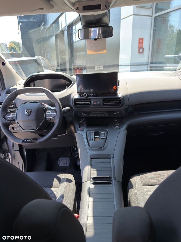 Peugeot Rifter - 11