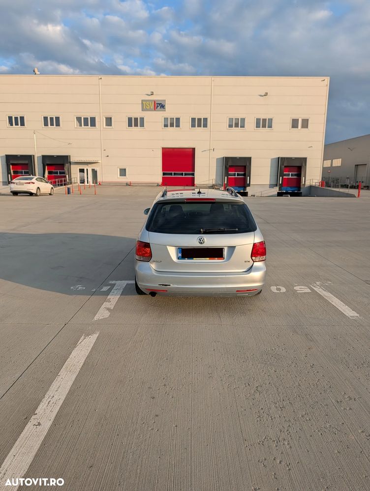 Volkswagen Golf 1.6 TDI DPF Trendline - 4
