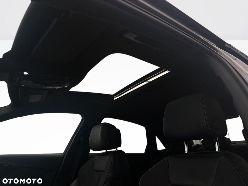 Audi A4 Limousine - 32