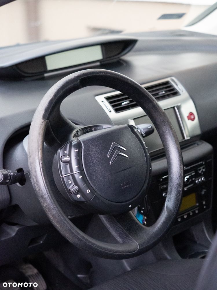 Citroën C4 - 8