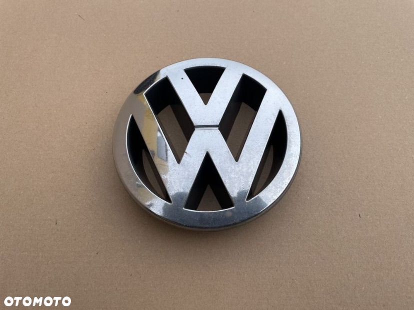 3B0853601 emblemat znaczek grila vw passat b5 fl lift 115mm - 1