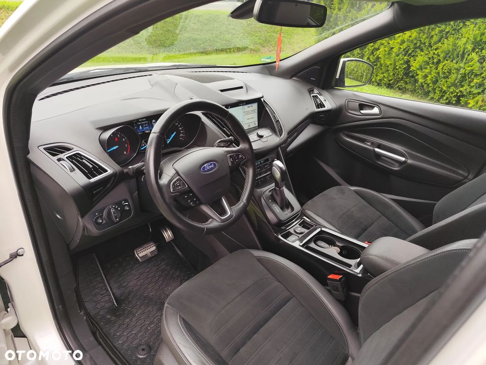 Ford Kuga 1.5 EcoBoost 4x4 ST-Line - 13