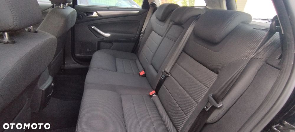 Ford Mondeo 2.2 TDCi Titanium - 18