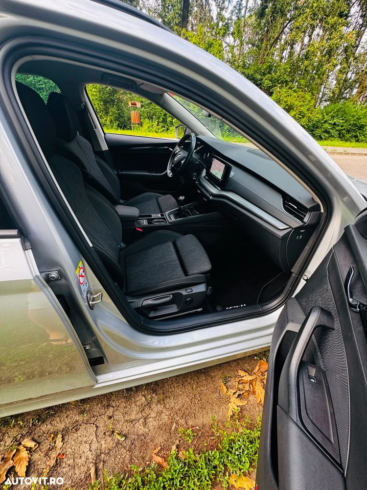 Skoda Octavia 2.0 TDI Clever - 35