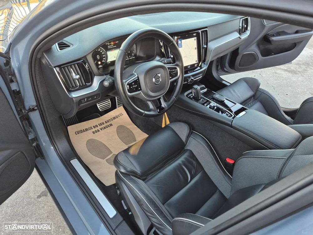 Volvo V60 2.0 T6 AWD TE R-Design - 6