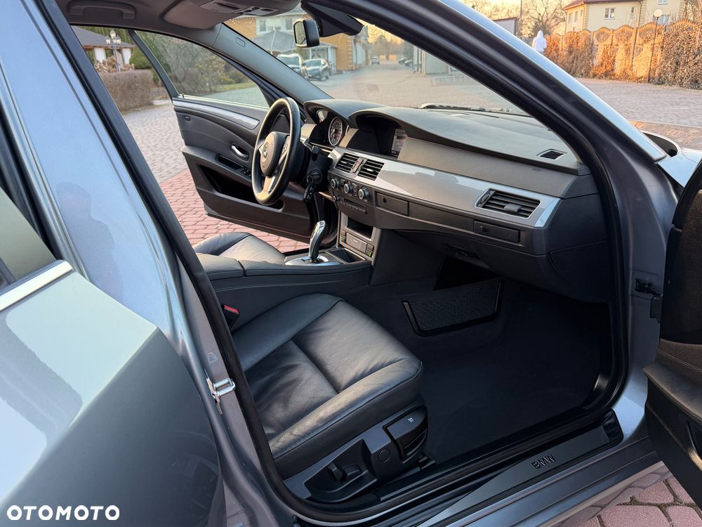 BMW Seria 5 525d Edition Lifestyle - 20