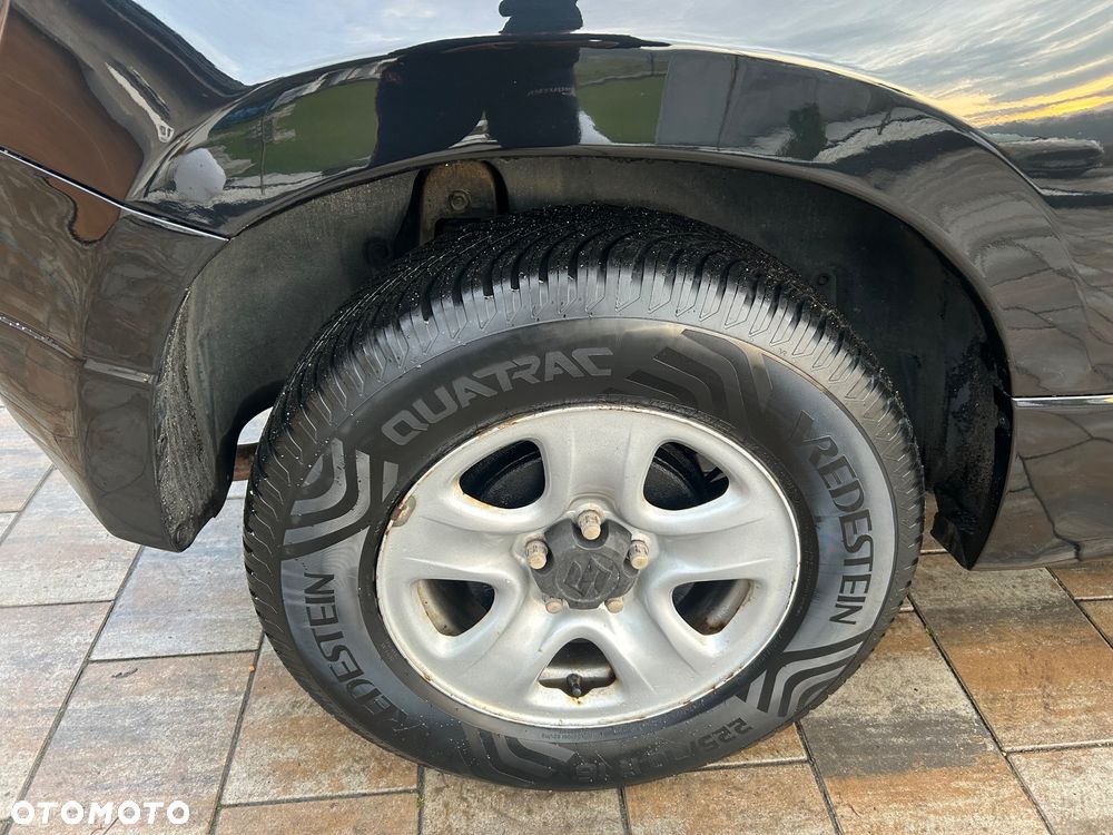 Suzuki Grand Vitara 1.6 - 13