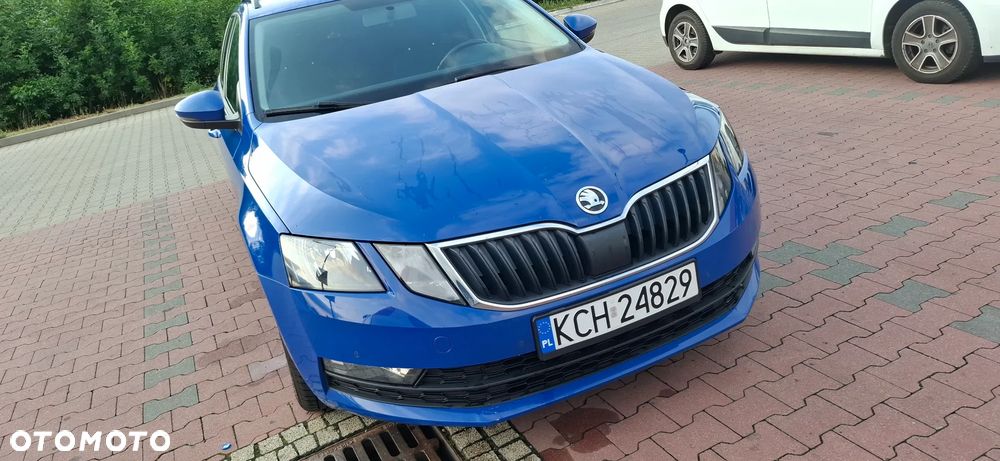 Skoda Octavia 1.6 TDI SCR Active - 10