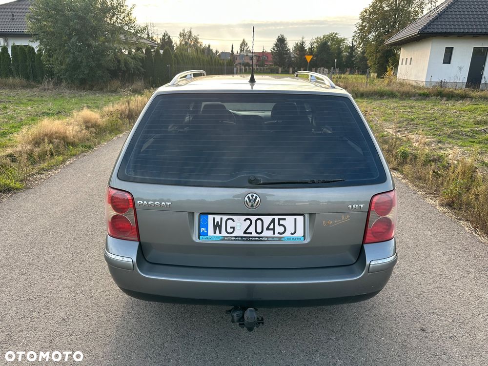 Volkswagen Passat 1.8T Highline - 8