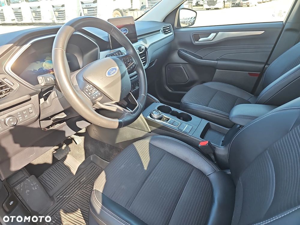 Ford Kuga 2.5 FHEV FWD Titanium X - 11