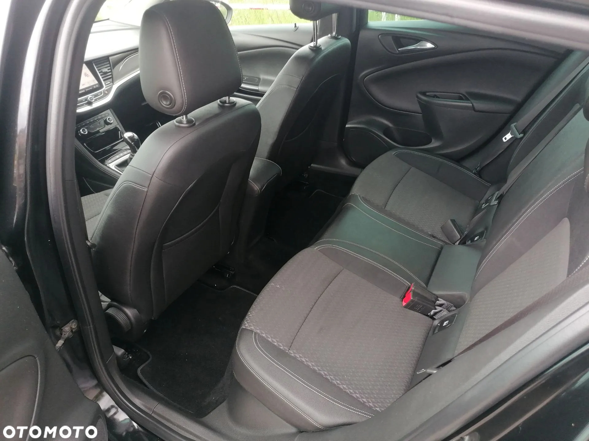Opel Astra 1.4 Turbo Dynamic - 23