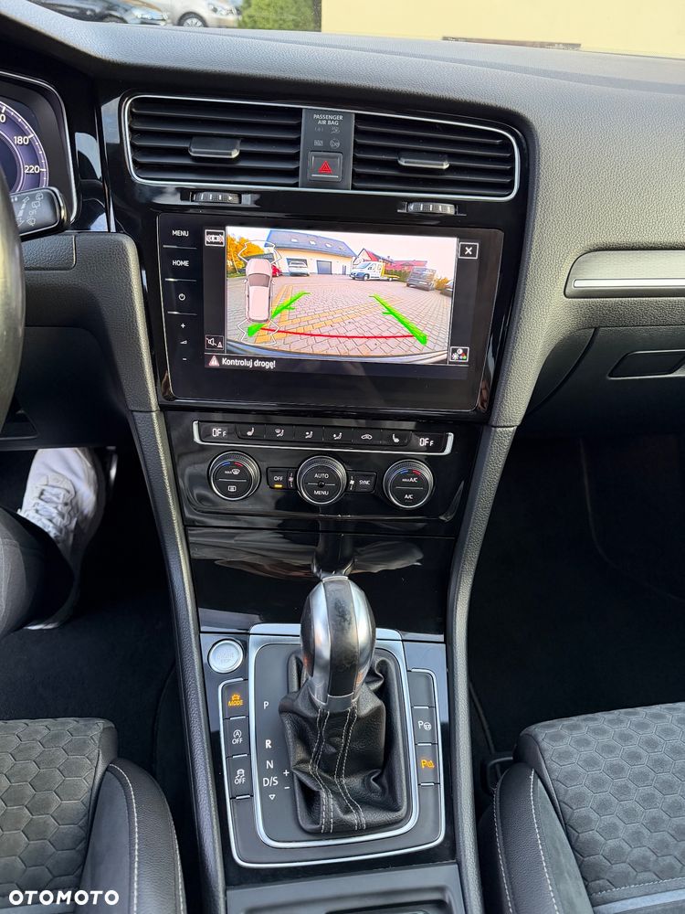 Volkswagen Golf GTD (BlueMotion Technology) DSG - 21