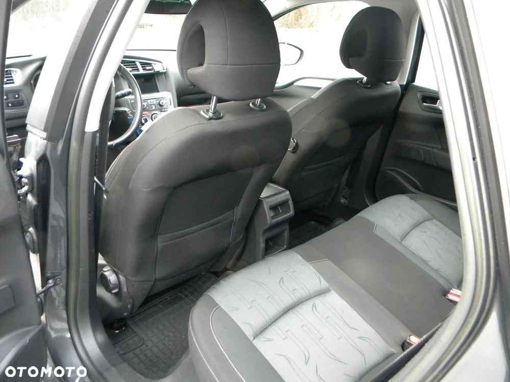 Citroën C4 1.6 HDi Selection - 7