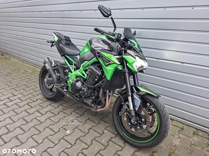 Kawasaki Z 900 - 10