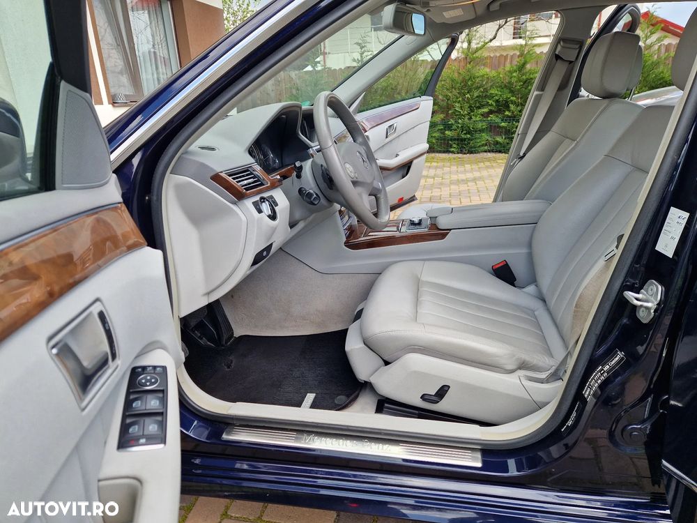 Mercedes-Benz E 250 CDI 4MATIC 7G-TRONIC Elegance - 24