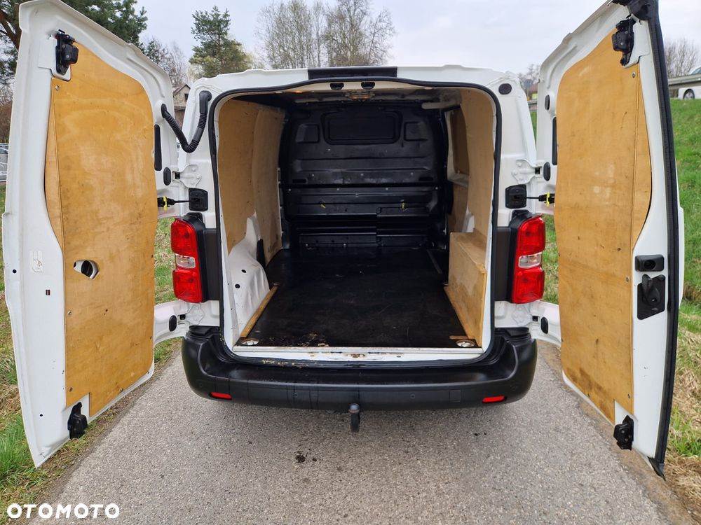 Opel Vivaro - 8