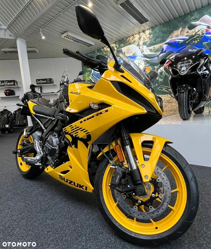 Suzuki GSX-R - 16