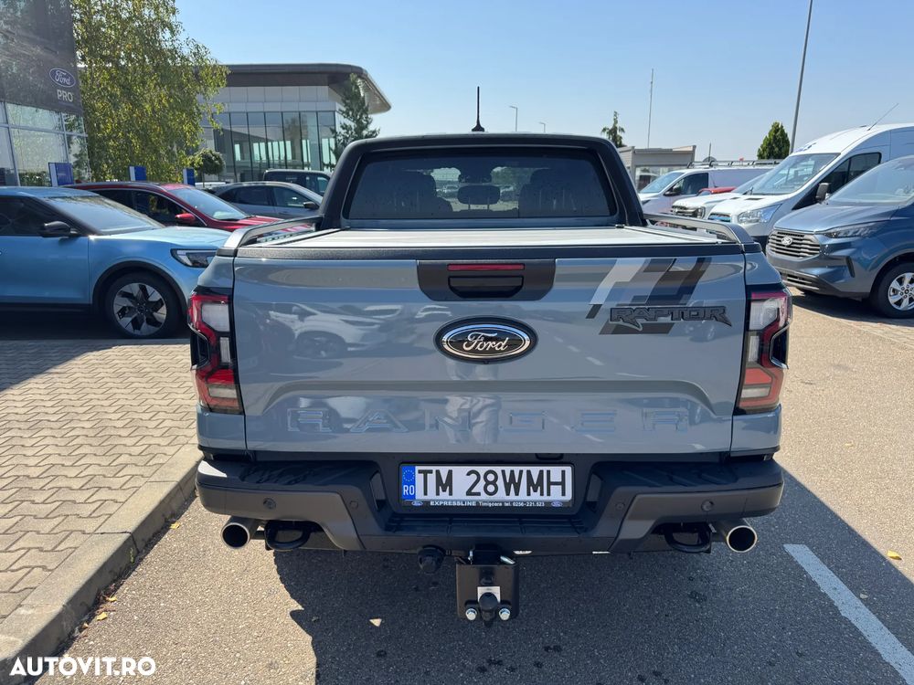 Ford Raptor - 6