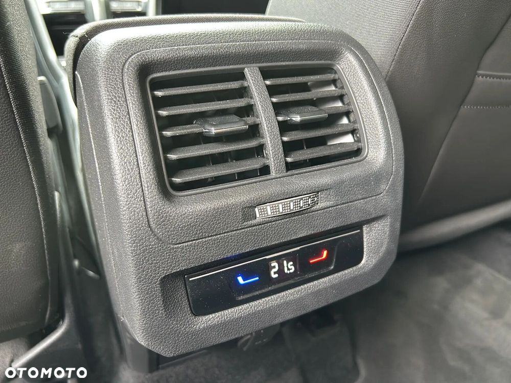 Volkswagen Touran 1.5 TSI EVO Highline DSG - 39