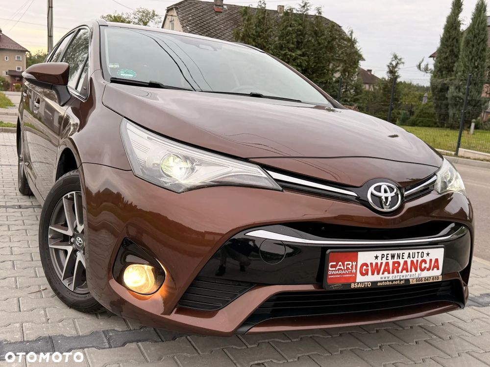 Toyota Avensis Touring Sports 1.8 Edition S+ - 12