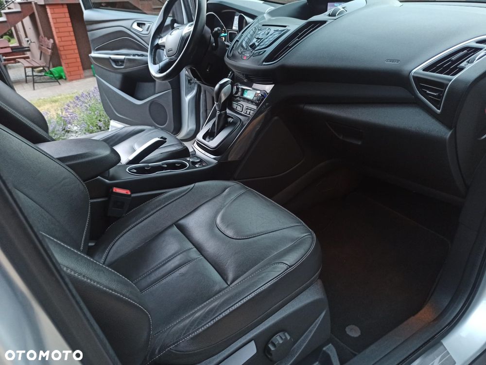Ford Kuga 2.0 TDCi 4x4 Individual - 11