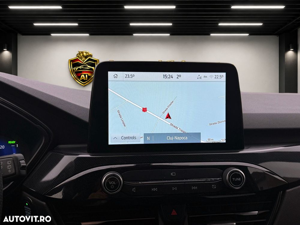 Ford Kuga 2.5 Duratec PHEV ST-LINE X - 12