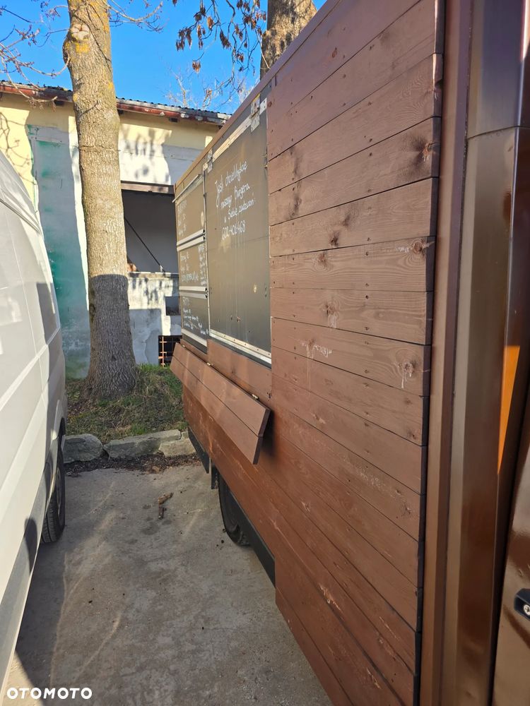 Mercedes-Benz 308 - 3