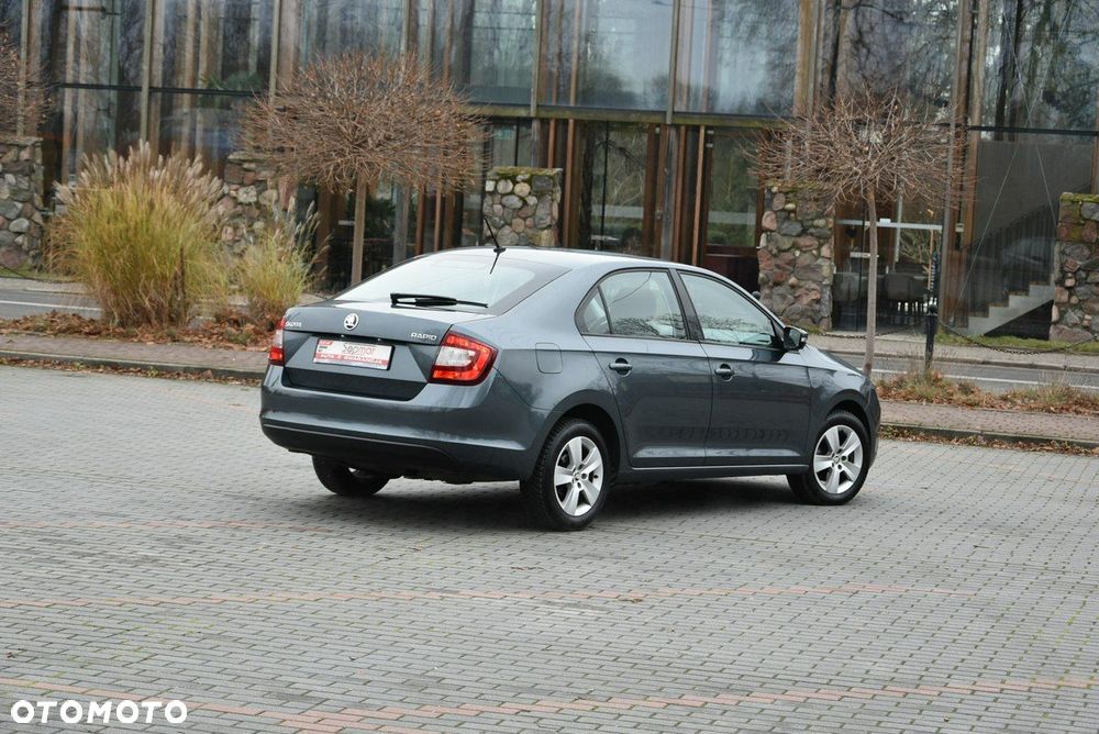 Skoda RAPID 1.0 TSI Style - 7