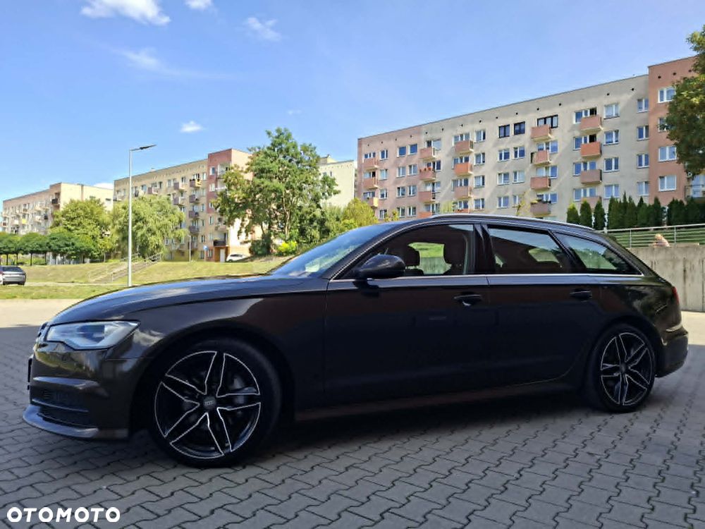 Audi A6 Avant 2.0 TDI Ultra S tronic - 15