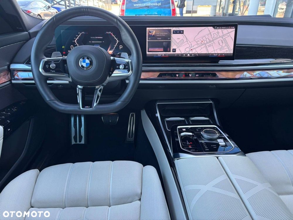 BMW Seria 7 - 25
