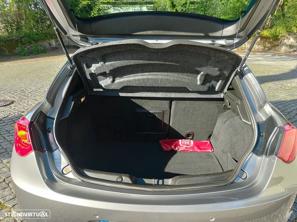 Alfa Romeo Giulietta 1750 TBi Veloce TCT - 17