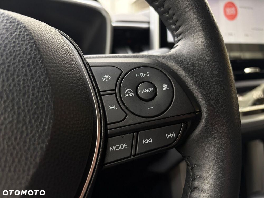 Toyota Corolla Cross - 33