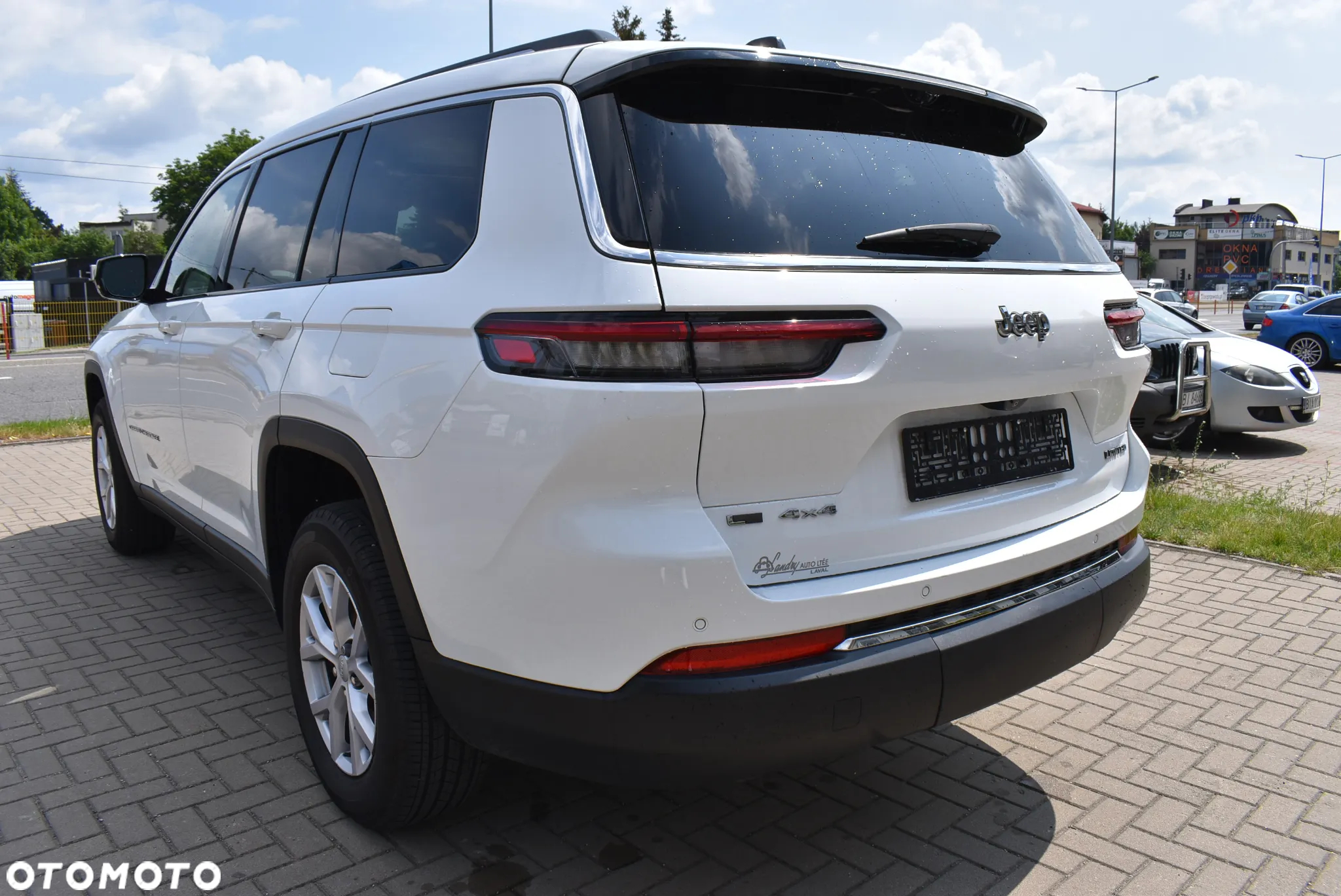 Jeep Grand Cherokee - 7