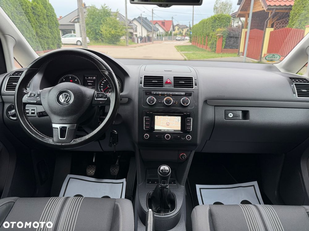 Volkswagen Touran 2.0 TDI DPF BlueMotion Technology MATCH - 31