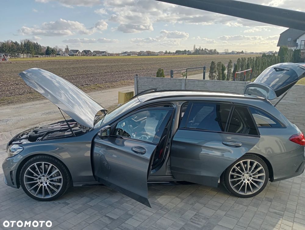 Mercedes-Benz Klasa C AMG 43 4Matic AMG TCT 9G - 25