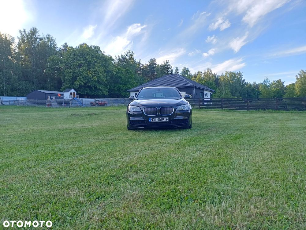 BMW Seria 7 740d xDrive - 6