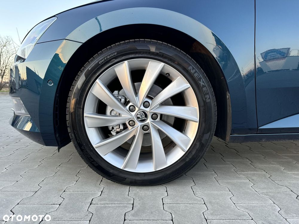 Skoda Superb 2.0 TDI Style DSG - 18