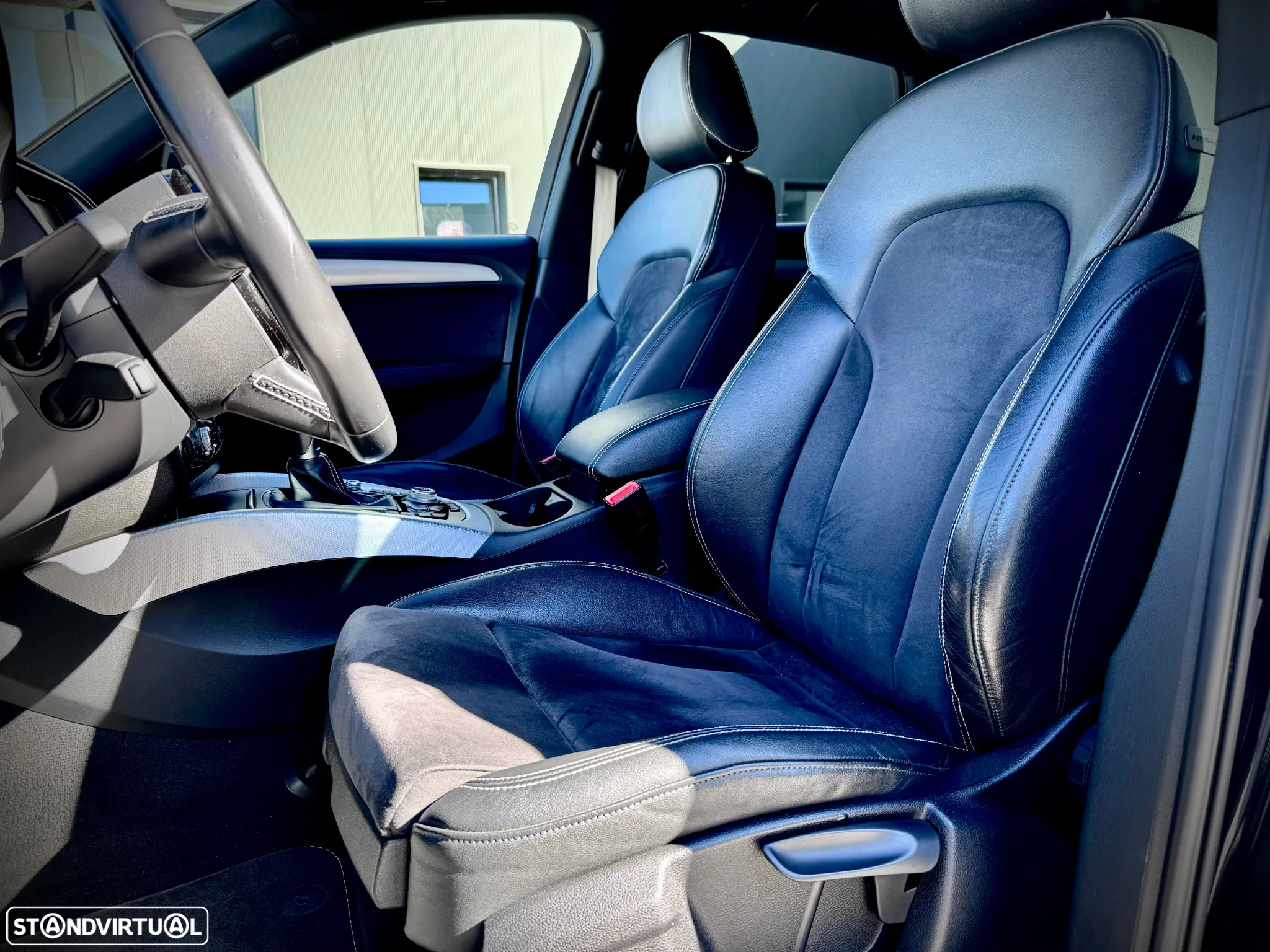 Audi Q5 2.0 TDi Business Line S-line - 11